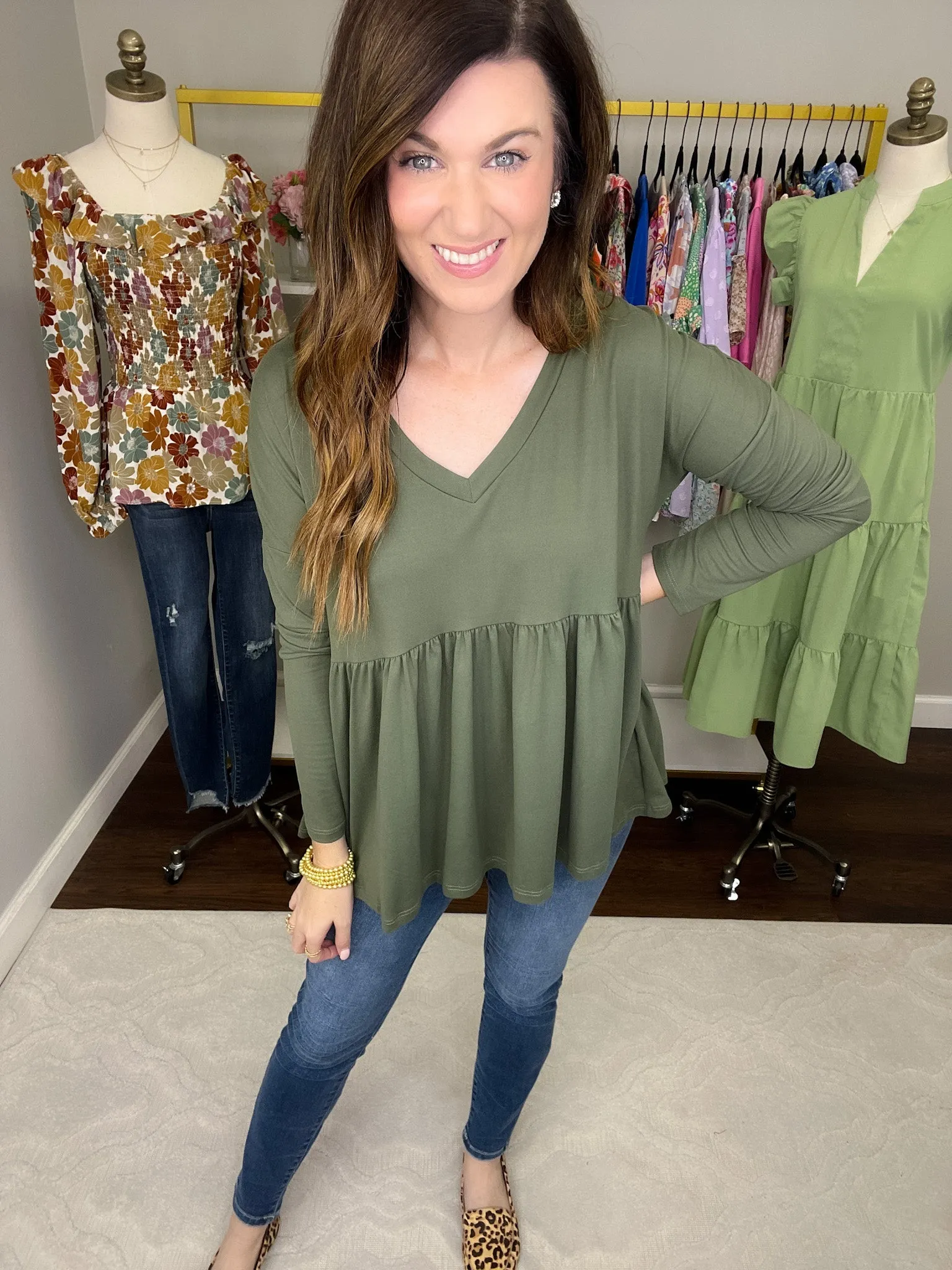 *BELLES & DOORBUSTER* Hughes V-Neck Peplum Top in Olive and Marsala