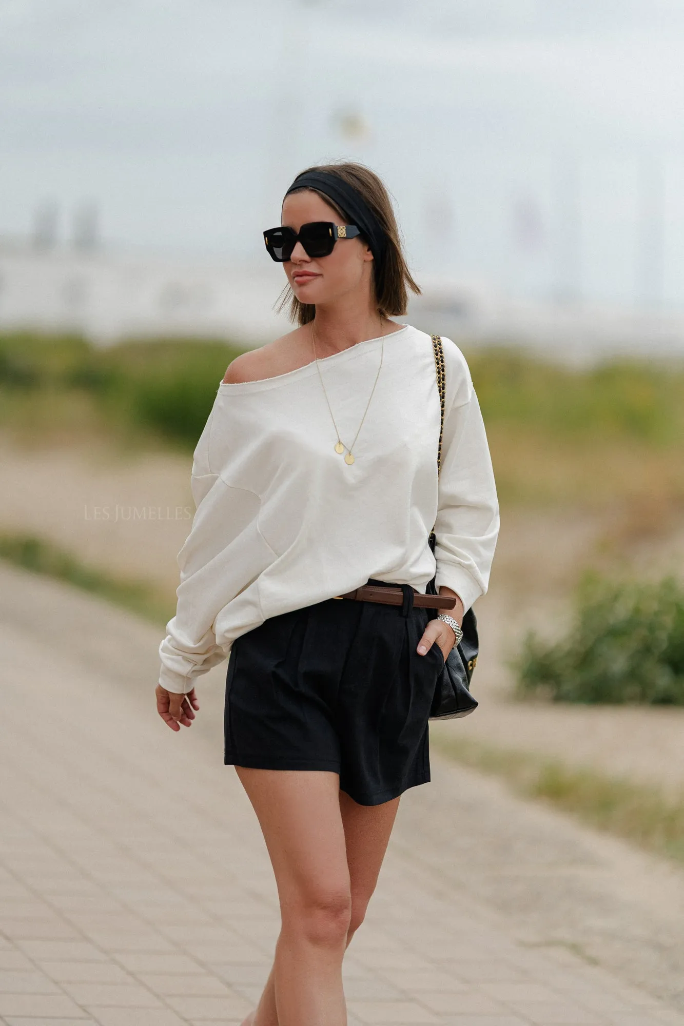 Olga off shoulder sweater ecru